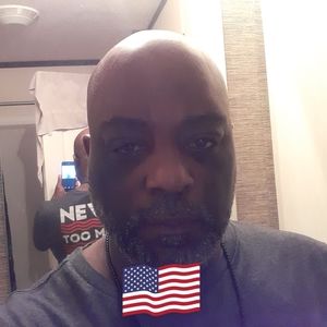 Meet your Posher, Monroe